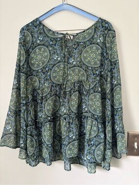 LOFT - Women’s Green Paisley Tiered Peasant Top